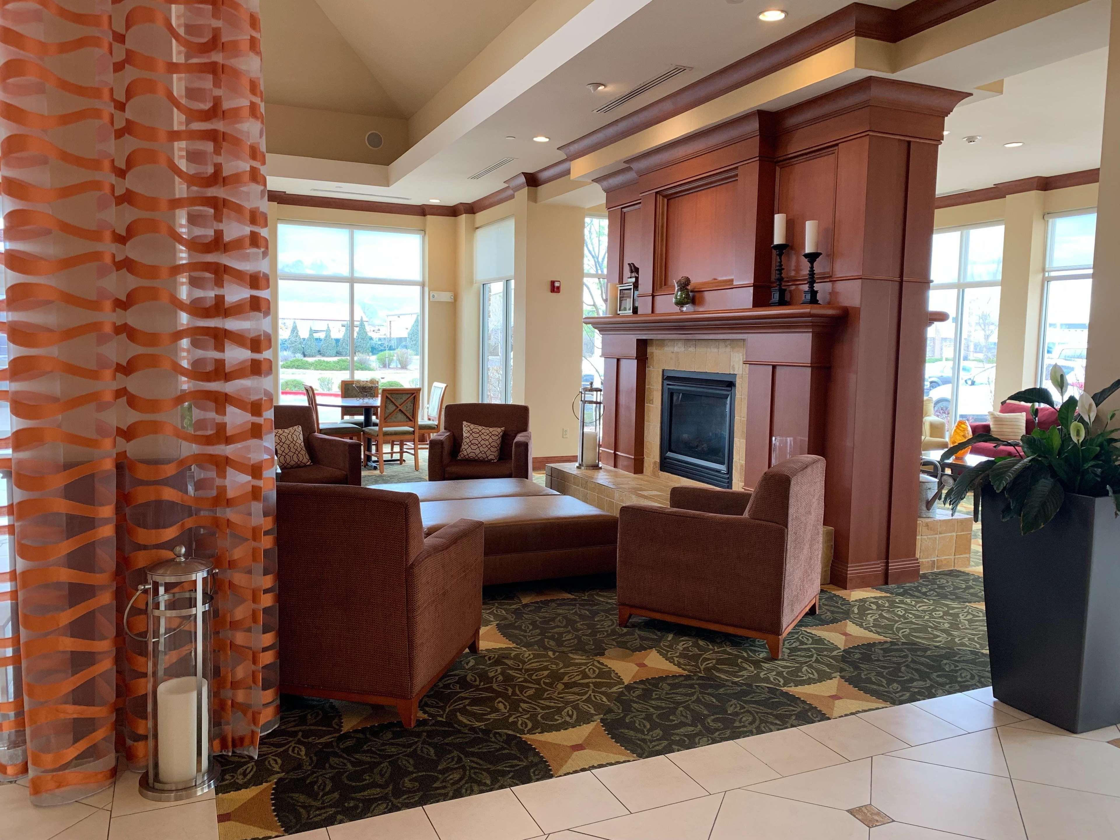 Hilton Garden Inn Colorado Springs Airport מראה חיצוני תמונה
