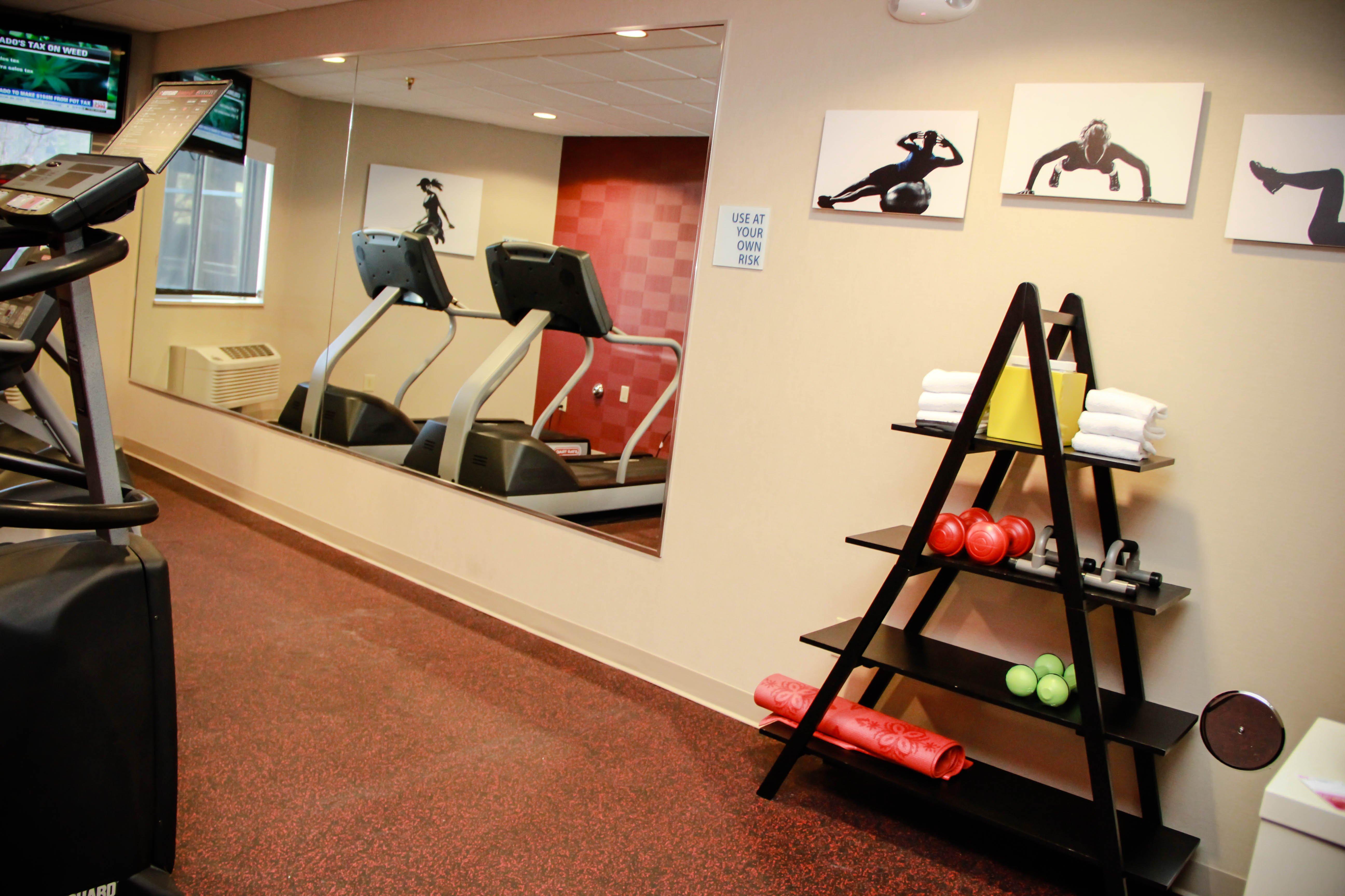 Hilton Garden Inn Colorado Springs Airport מראה חיצוני תמונה