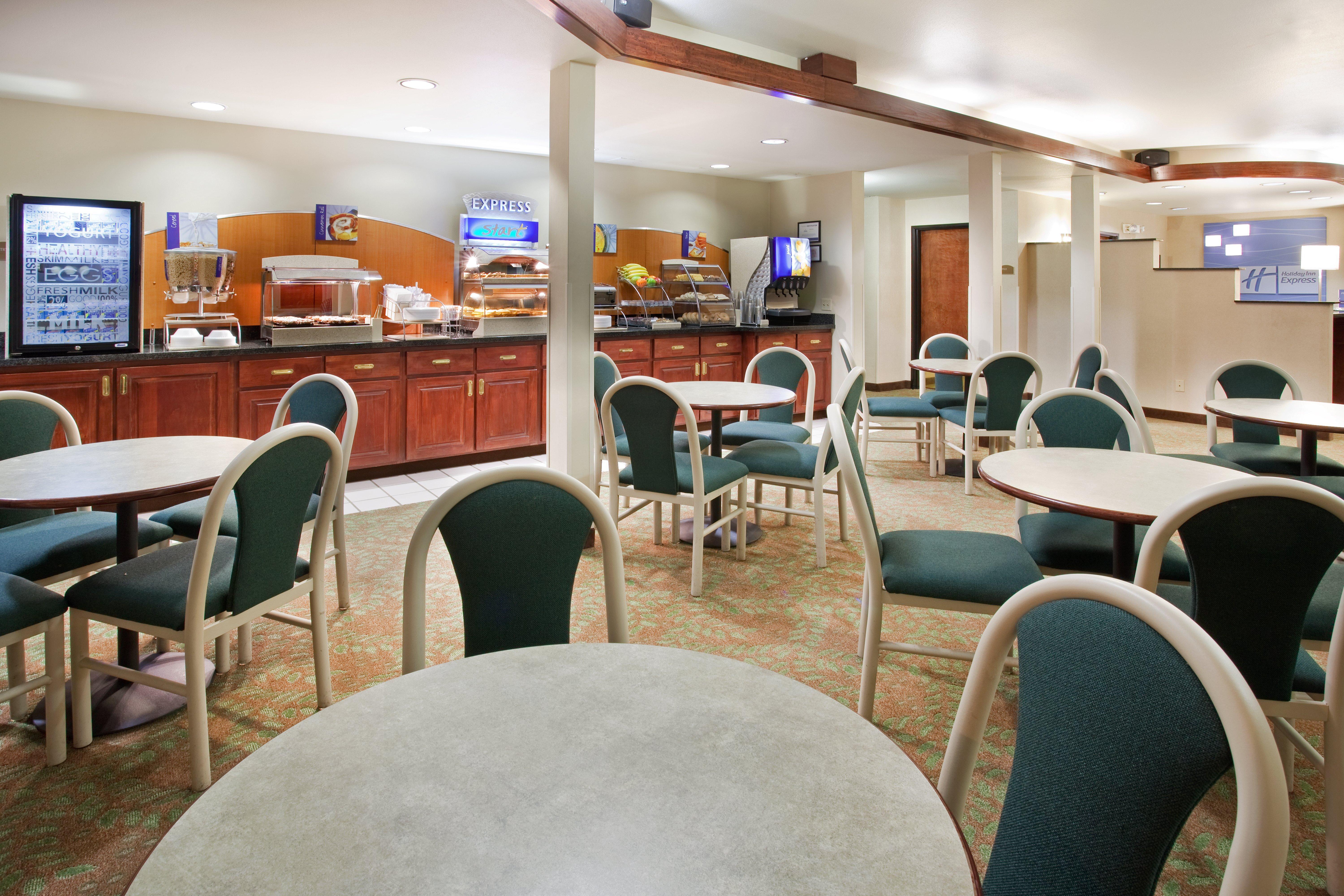 Hilton Garden Inn Colorado Springs Airport מראה חיצוני תמונה
