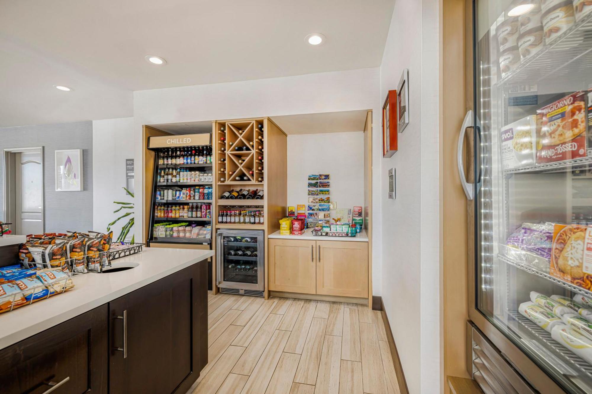 Hilton Garden Inn Colorado Springs Airport מראה חיצוני תמונה