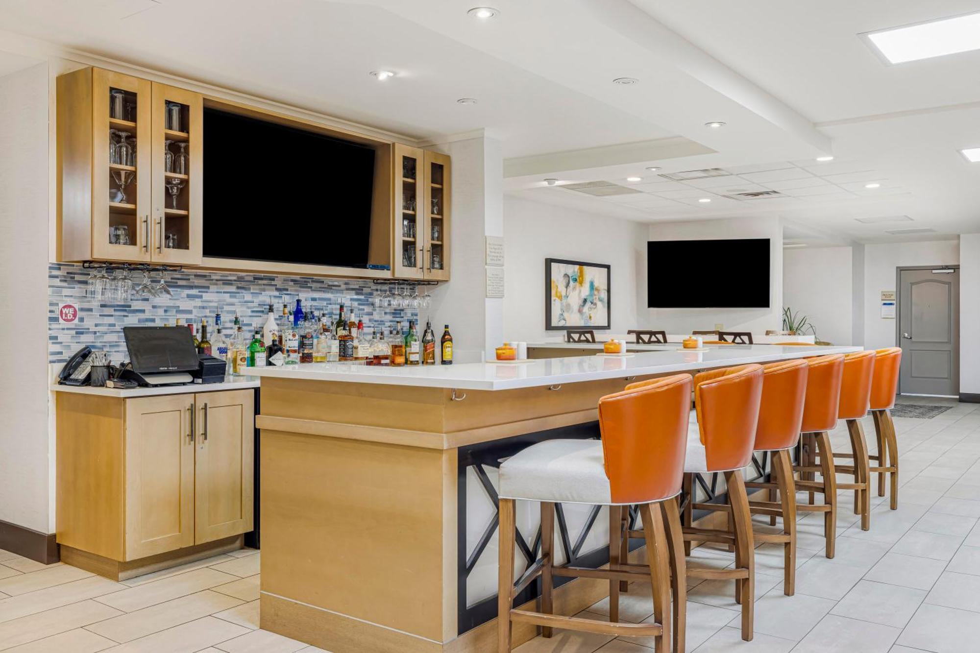 Hilton Garden Inn Colorado Springs Airport מראה חיצוני תמונה
