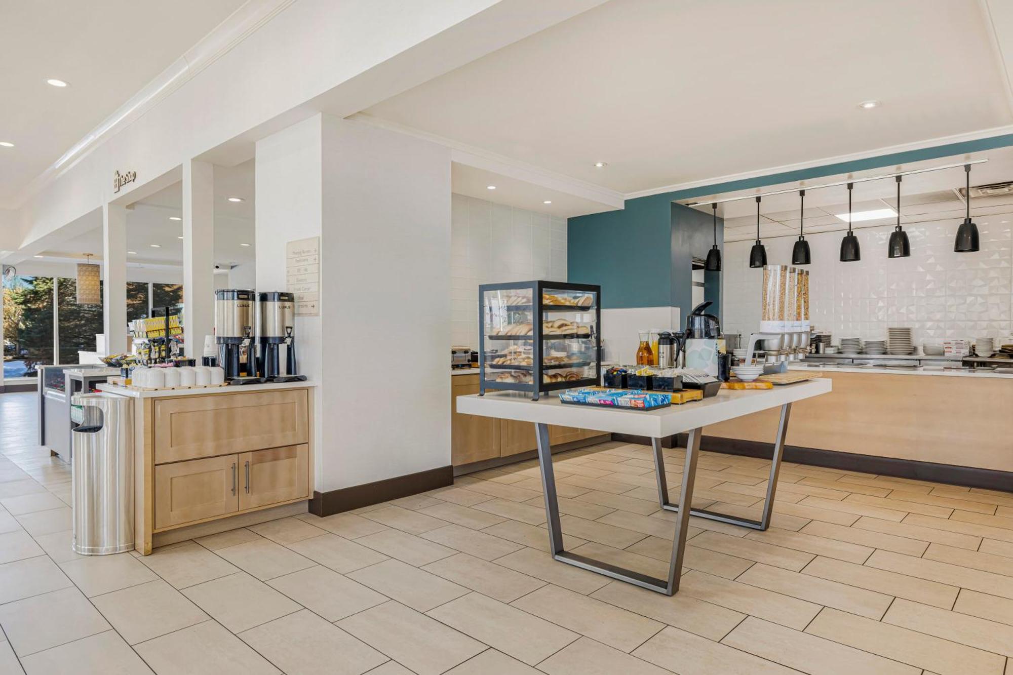 Hilton Garden Inn Colorado Springs Airport מראה חיצוני תמונה
