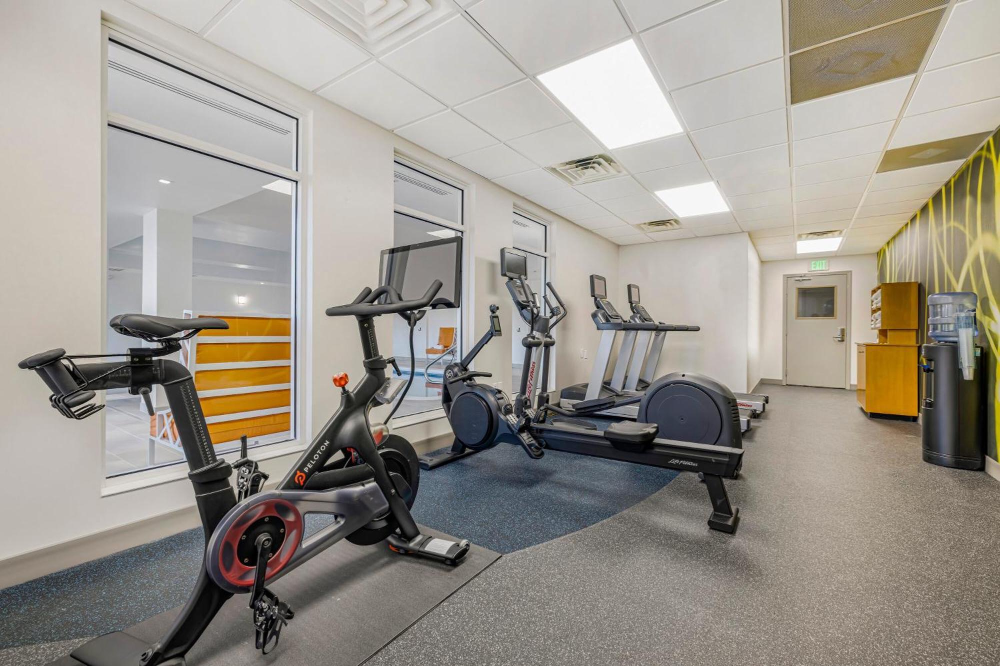 Hilton Garden Inn Colorado Springs Airport מראה חיצוני תמונה