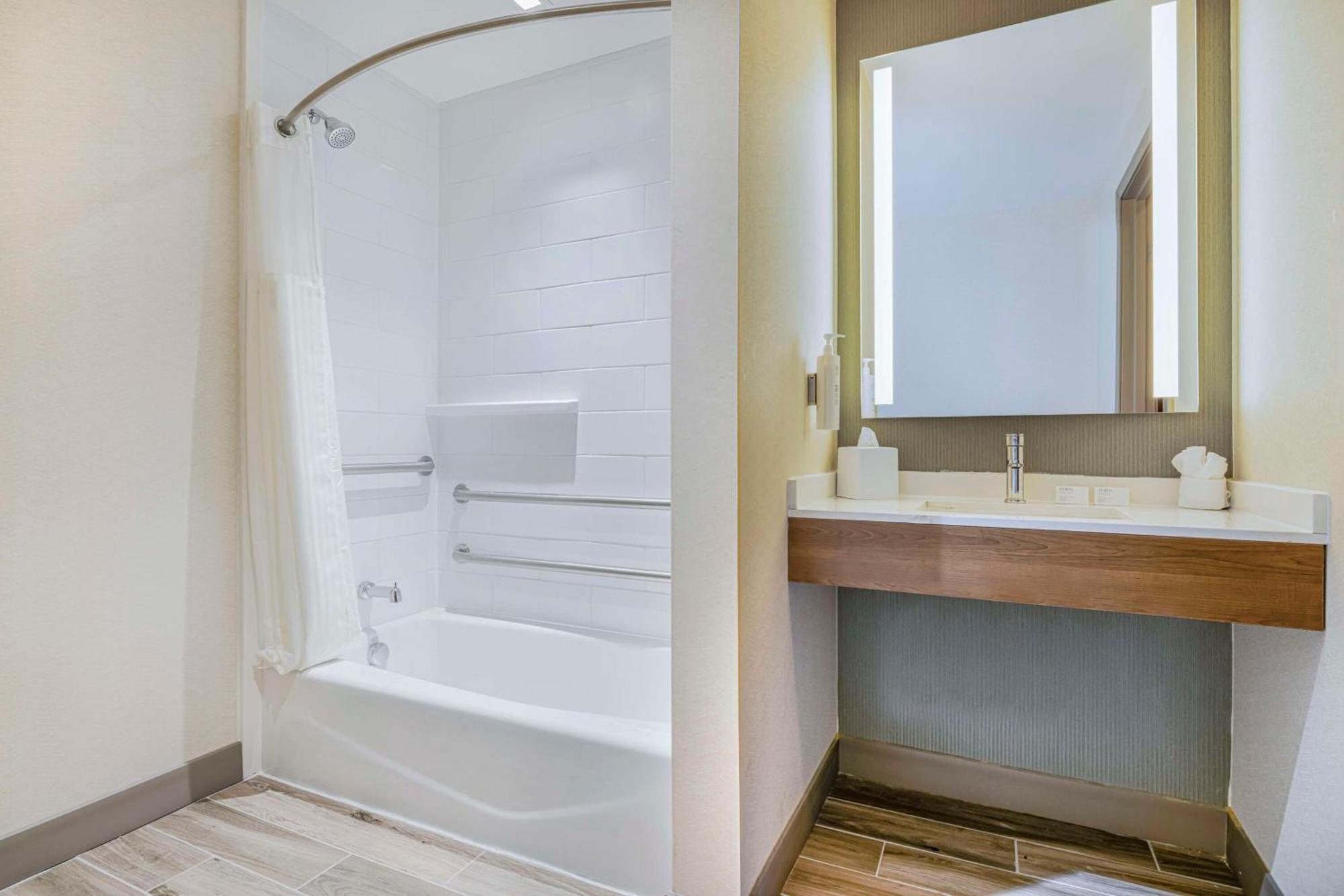 Hilton Garden Inn Colorado Springs Airport מראה חיצוני תמונה