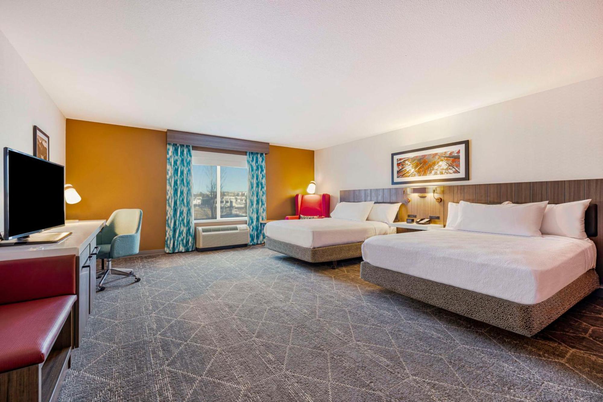 Hilton Garden Inn Colorado Springs Airport מראה חיצוני תמונה